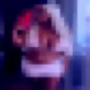 Découvre Alexandra, 26 ans à Saint-Philbert-de-Grand-Lieu en privé