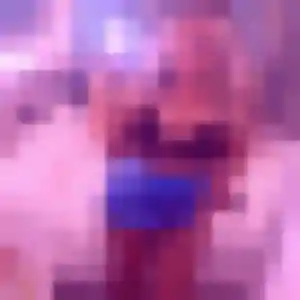 Lily, 19 ans, connectée à Saint-Pol-de-Léon pour un rencontre sexy