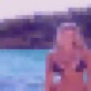 Ulrike, 36 ans, connectée à Saint-Sébastien-sur-Loire pour une rencontre coquine