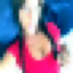 Yasmina (23 ans) à Sainte-Rose propose une rencontre maintenant