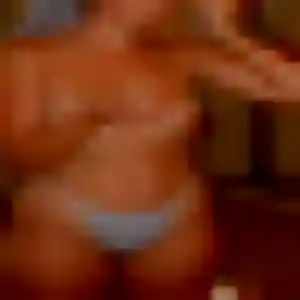 Frederique (34 ans) à Saujon propose un rencontre sexy ce soir