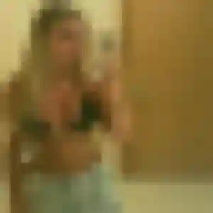 Rosalie, fille de 20 ans veut rencontre sexy à Thaon-les-Vosges