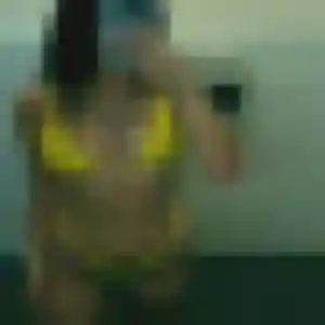 rencontre sexy à Vaires-sur-Marne : photo de Coralie, 28 ans - accès libre