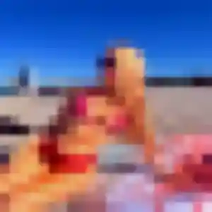 Hermine de Valserhône, 24 ans - rencontre sexy en toute liberté