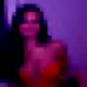 Eugenie (43 ans) à Vandœuvre-lès-Nancy attend une rencontre ce soir