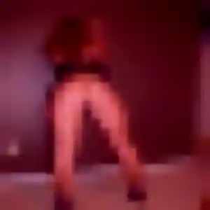 Louisa (21 ans) à Verrières-le-Buisson propose un rencontre sexy maintenant