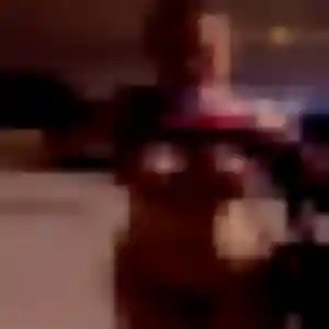 Zara, 40 ans, en ligne à Vétraz-Monthoux pour une rencontre coquine