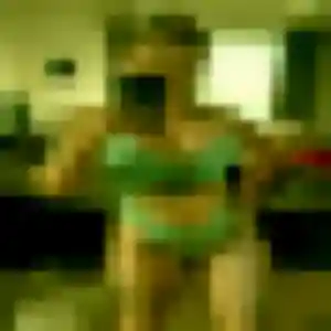 rencontre sexy à Vias : photo de Ursule, 34 ans - accès libre
