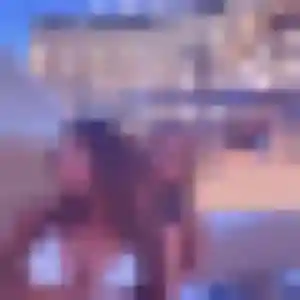 Colombe, 23 ans, en ligne à Vichy pour une rencontre coquine