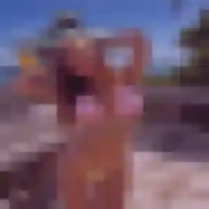 Découvre Cecile, 38 ans à Villejuif en privé