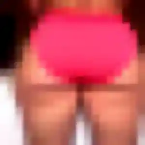 Photo de Clara à Villennes-sur-Seine (33 ans) - rencontre sexy sans inscription