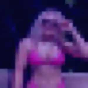 rencontre sexy à Wissous : photo de Jihane, 19 ans - sans engagement